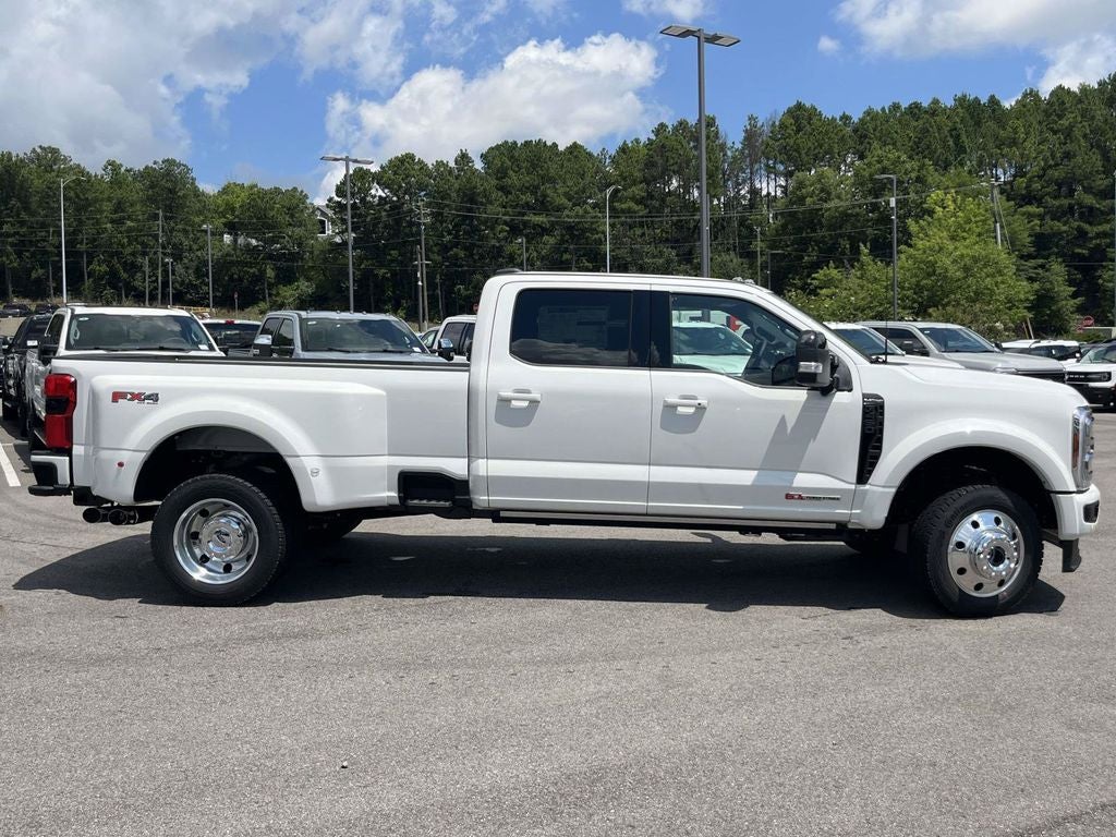 2026 Ford F-450SD Platinum DRW