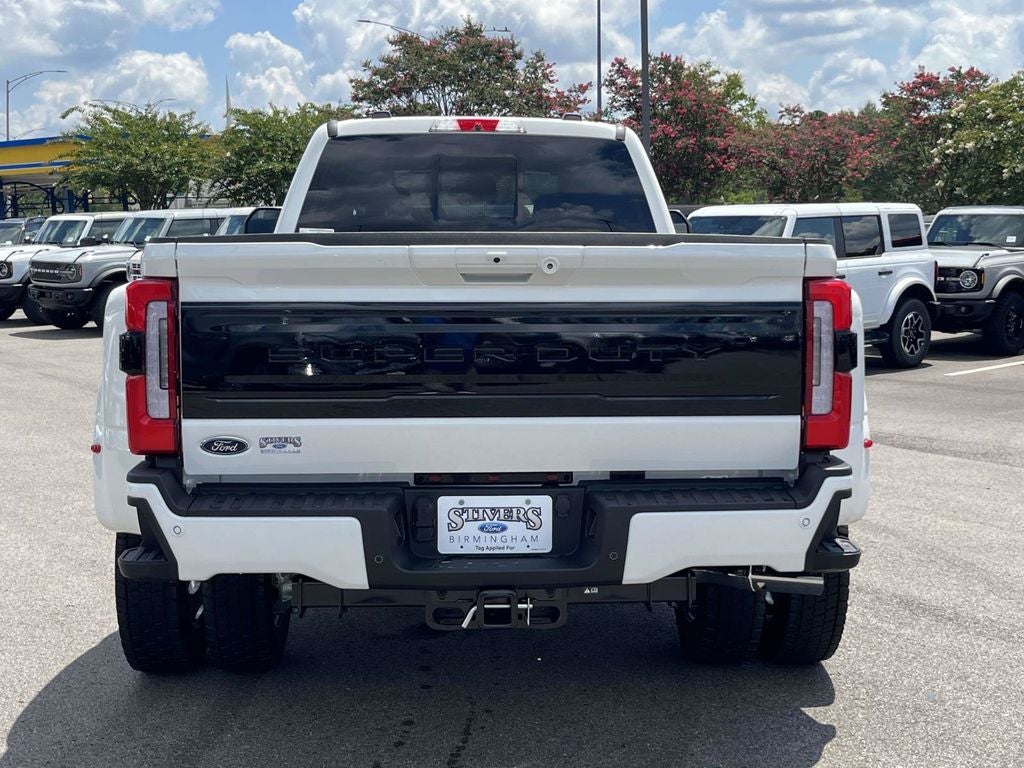 2026 Ford F-450SD Platinum DRW