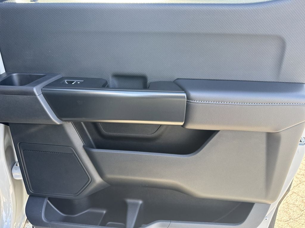 2023 Ford F-150 XL STX