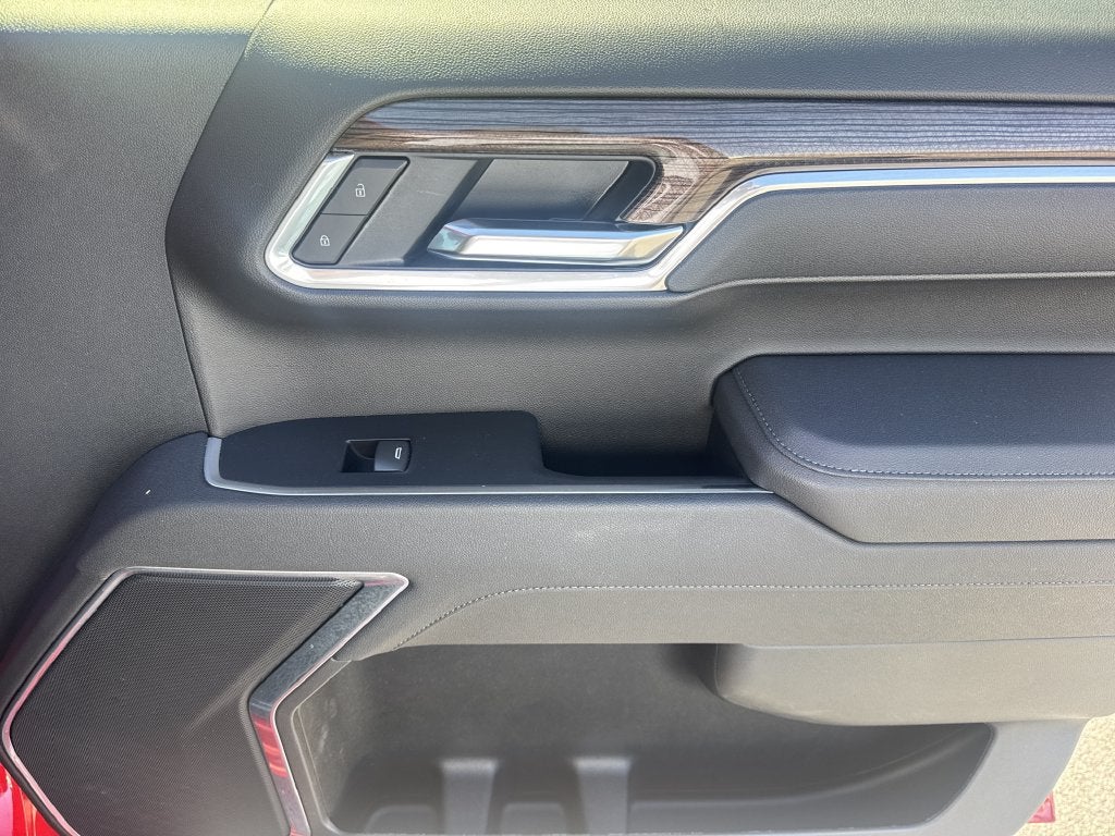 2026 Chevrolet Silverado 1500 LT LT1