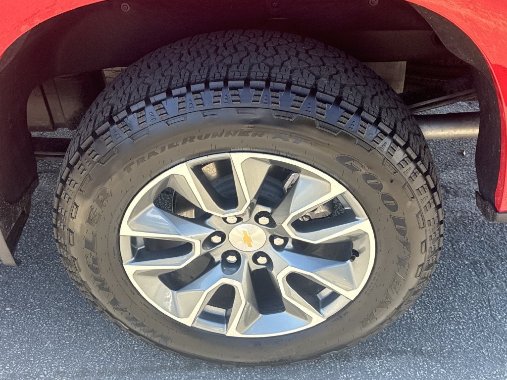 2026 Chevrolet Silverado 1500 LT LT1