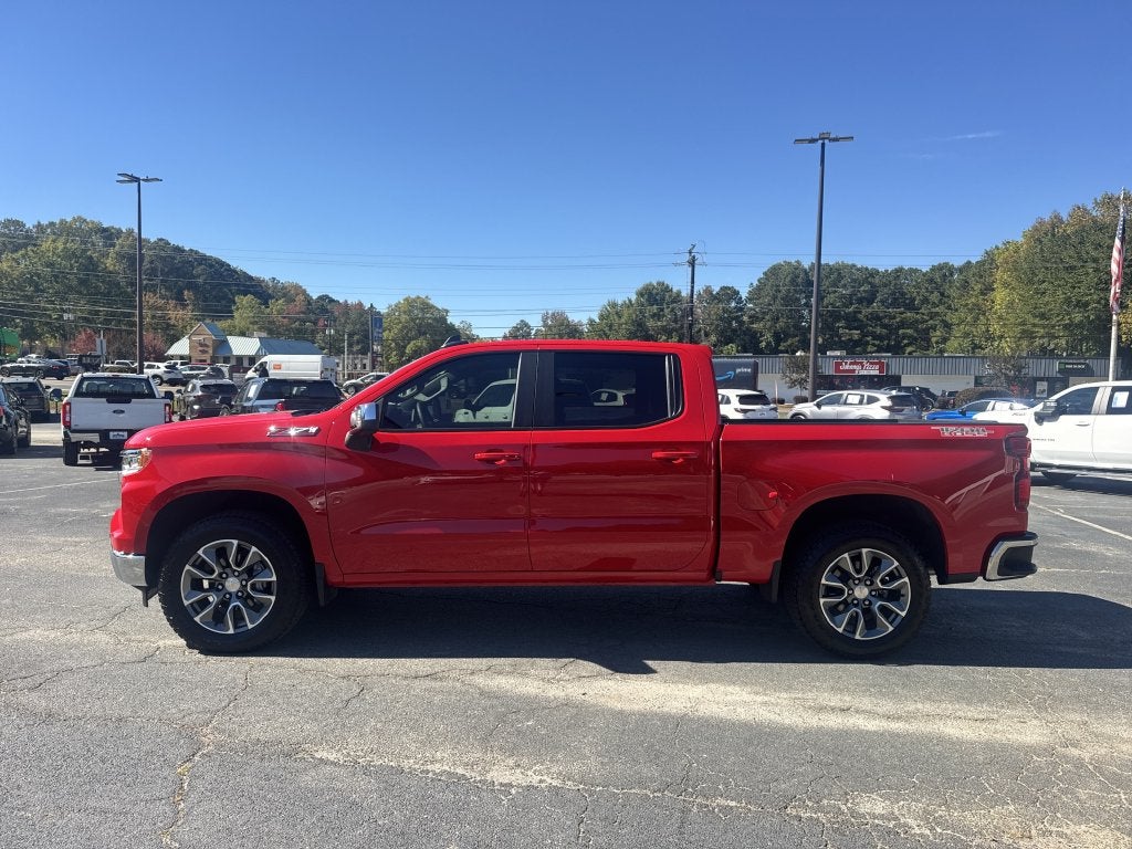 2026 Chevrolet Silverado 1500 LT LT1