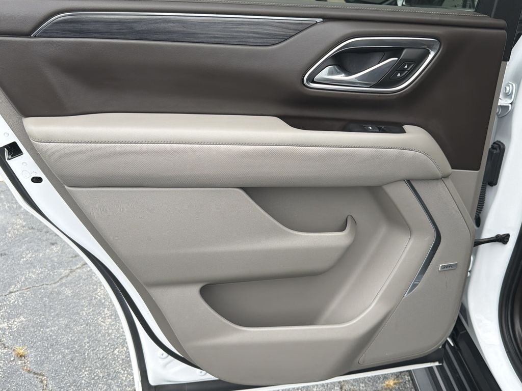 2023 GMC Yukon SLT 4SA