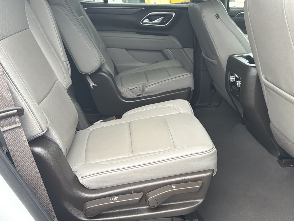 2023 GMC Yukon SLT 4SA