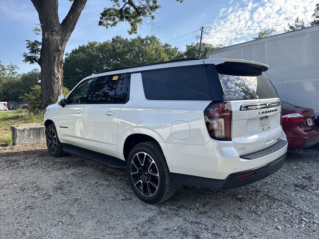 2023 Chevrolet Suburban RST