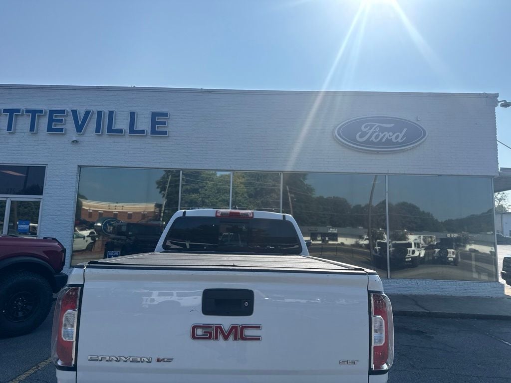 2017 GMC Canyon SLT