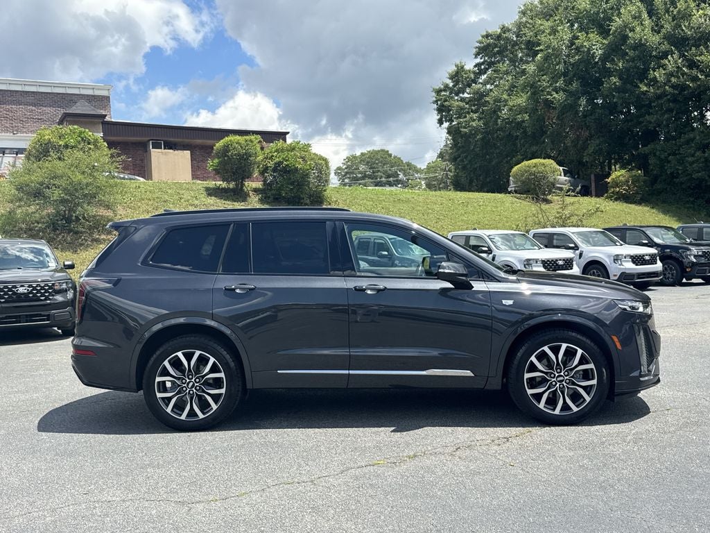 2021 Cadillac XT6 Sport