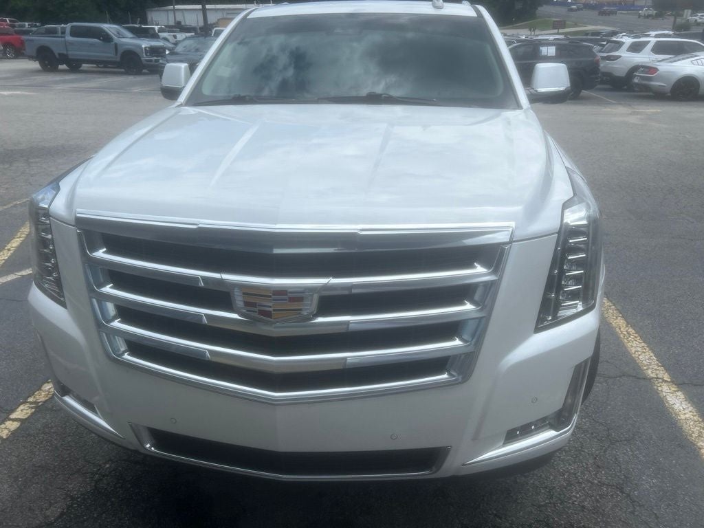 2016 Cadillac Escalade Luxury