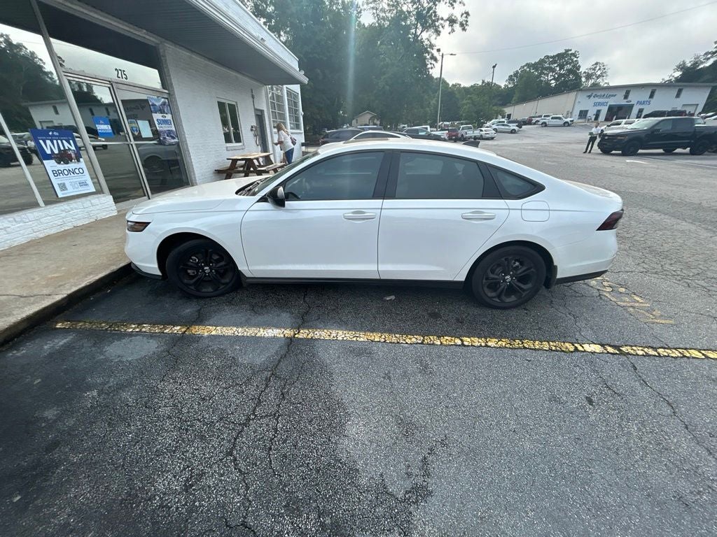2025 Honda Accord SE