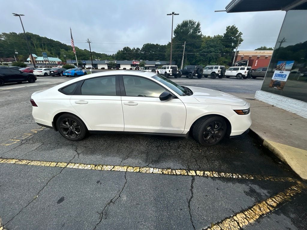 2025 Honda Accord SE
