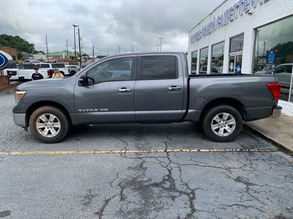 2019 Nissan Titan SV