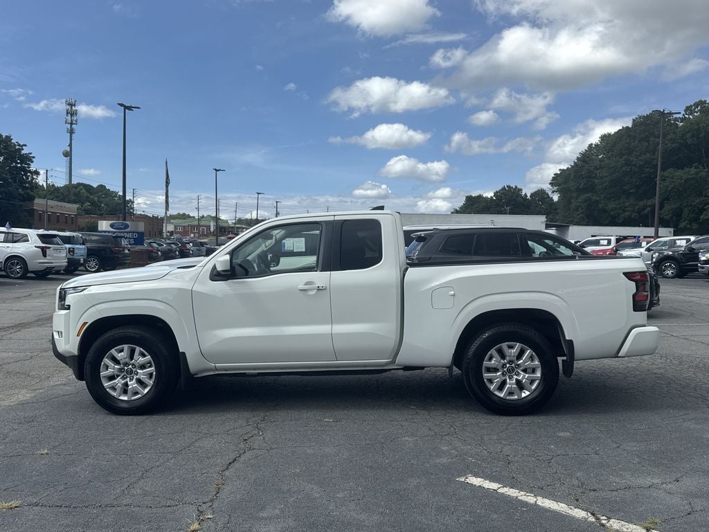 2023 Nissan Frontier SV