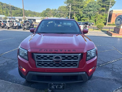 2022 Nissan Frontier SV