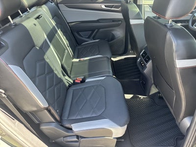 2024 Volkswagen Atlas 2.0T Peak Edition SE w/Technology