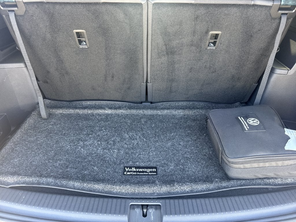 2024 Volkswagen Atlas 2.0T Peak Edition SE w/Technology