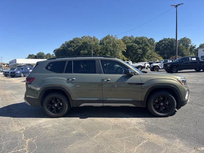 2024 Volkswagen Atlas 2.0T Peak Edition SE w/Technology