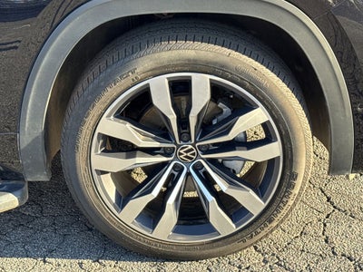 2022 Volkswagen Atlas 3.6L V6 SEL Premium R-Line