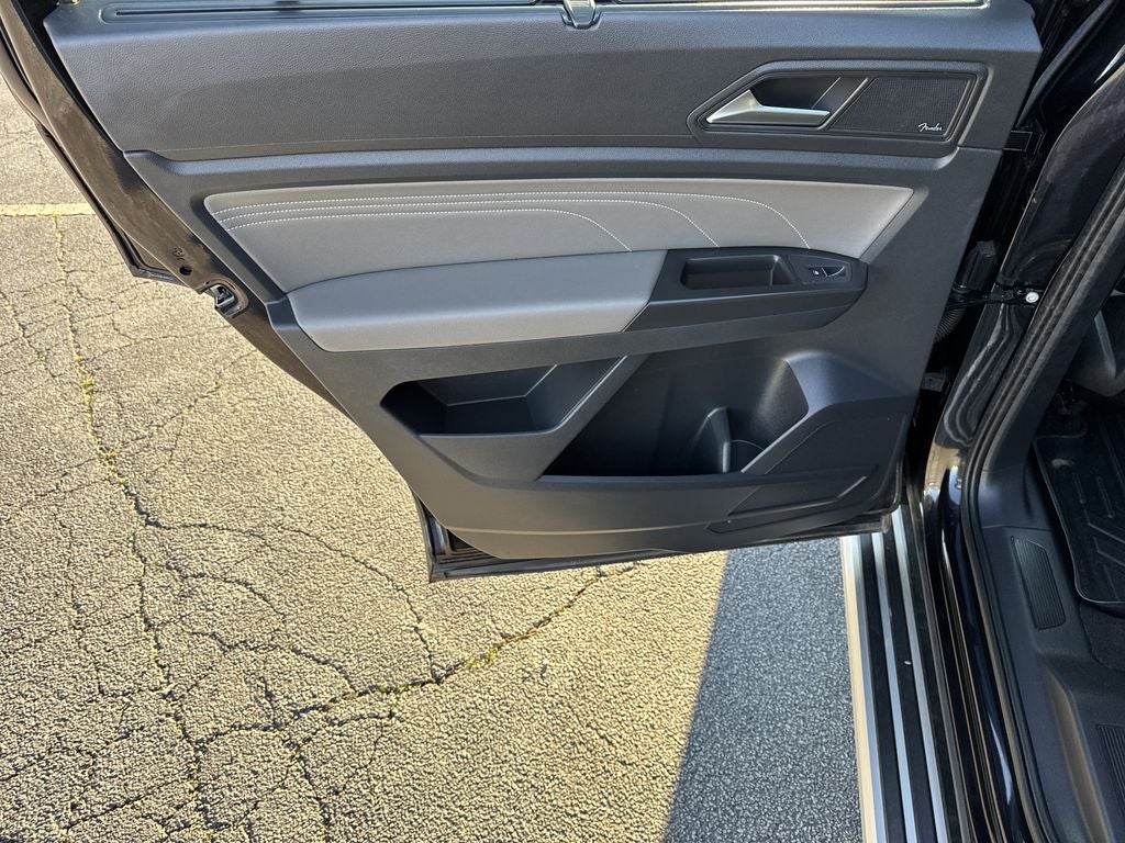 2022 Volkswagen Atlas 3.6L V6 SEL Premium R-Line