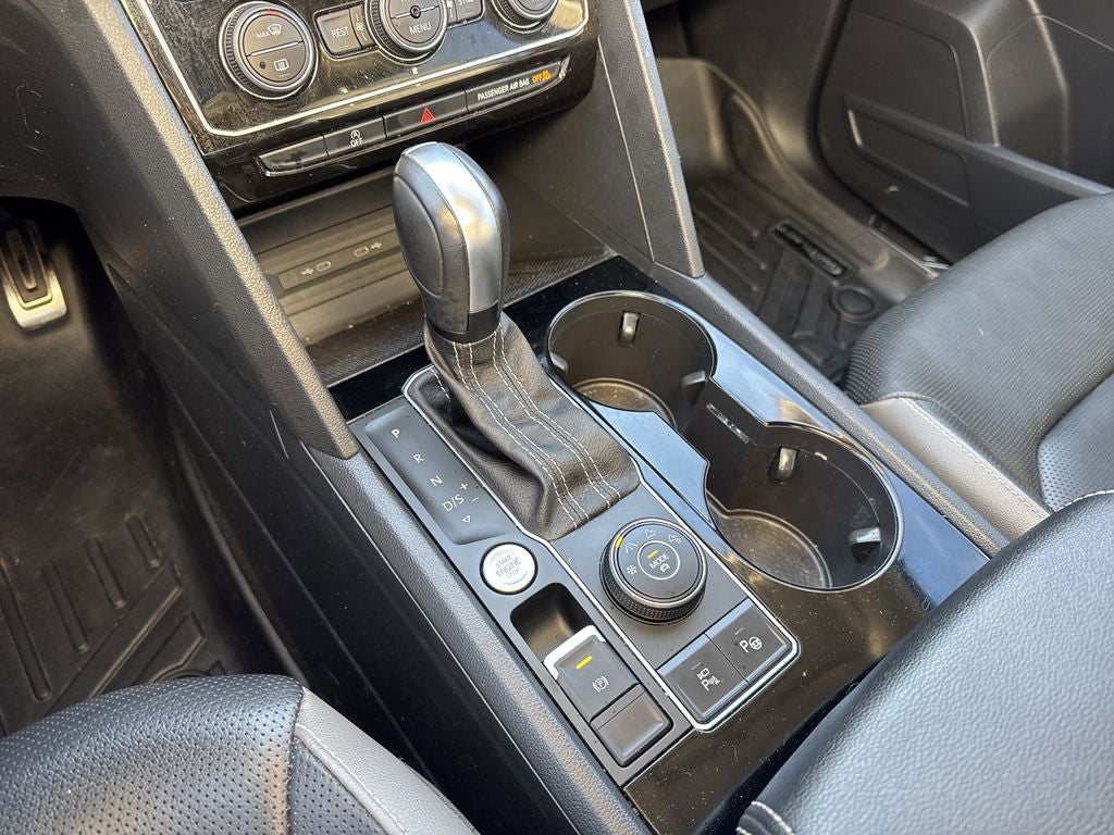 2022 Volkswagen Atlas 3.6L V6 SEL Premium R-Line