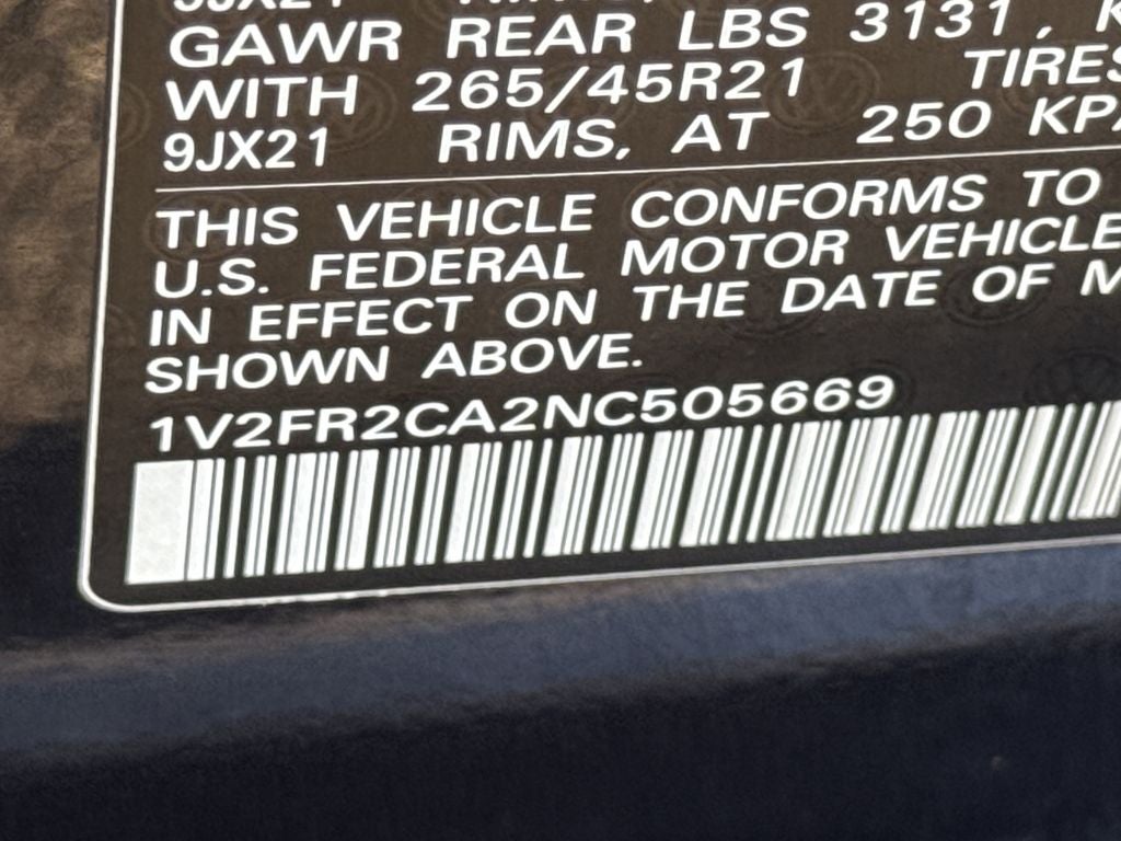 2022 Volkswagen Atlas 3.6L V6 SEL Premium R-Line