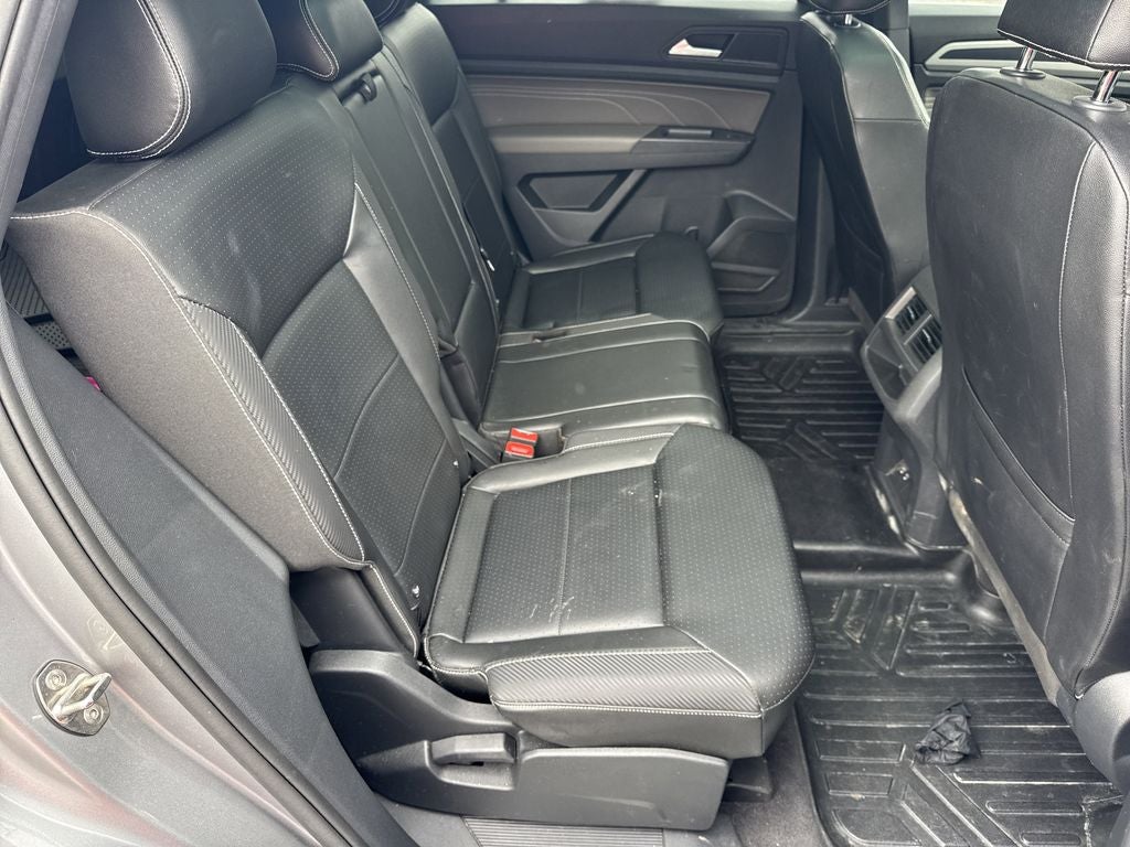 2021 Volkswagen Atlas Cross Sport 3.6L V6 SE w/Technology R-Line
