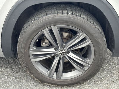 2021 Volkswagen Atlas Cross Sport 3.6L V6 SE w/Technology R-Line