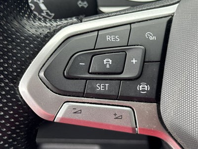 2021 Volkswagen Atlas Cross Sport 3.6L V6 SE w/Technology R-Line