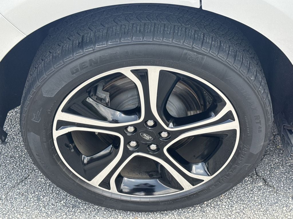2019 Ford Edge ST