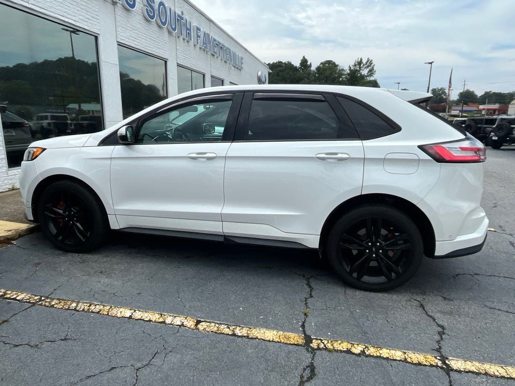 2021 Ford Edge ST