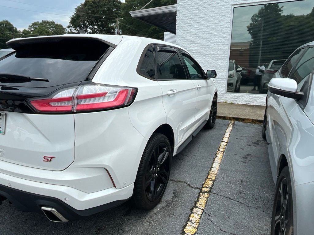2021 Ford Edge ST
