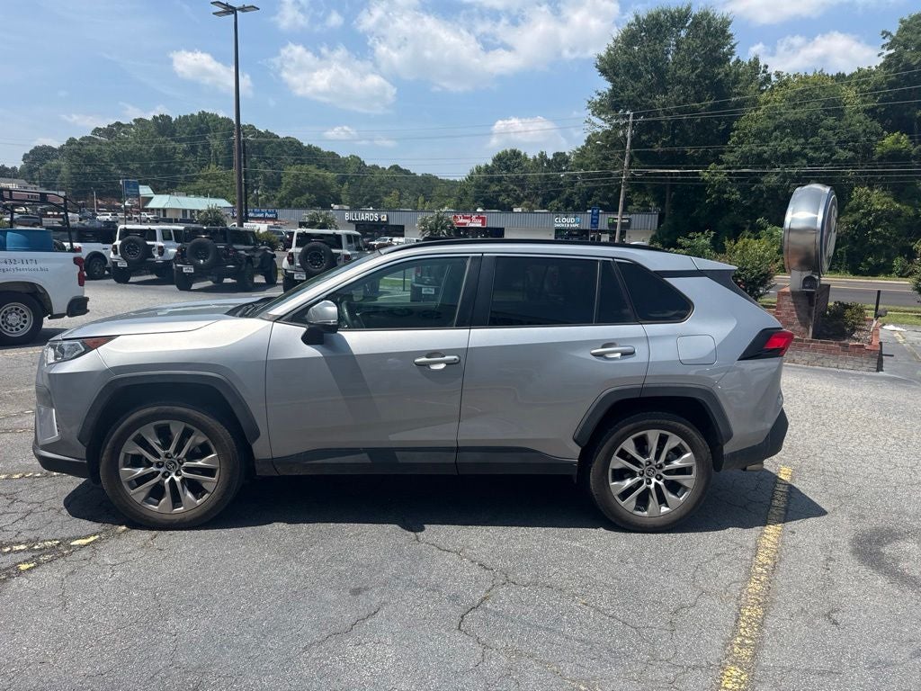 2021 Toyota RAV4 XLE Premium