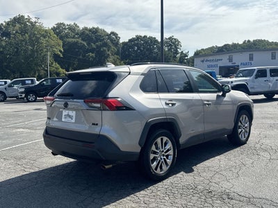 2021 Toyota RAV4 XLE Premium