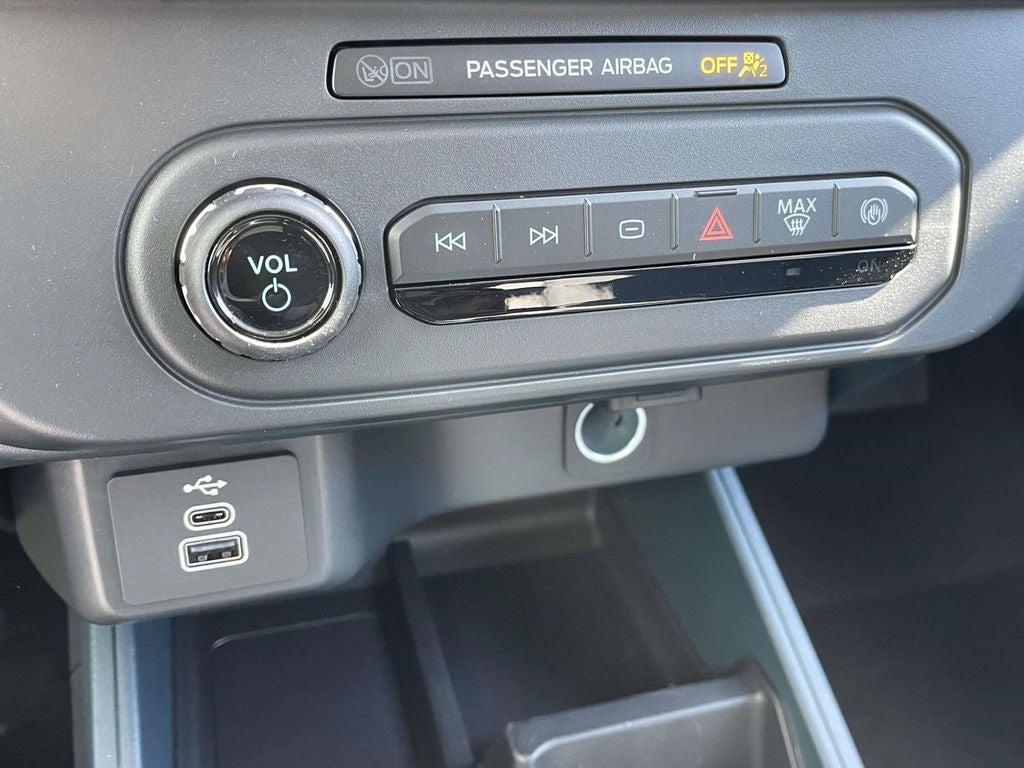 2025 Ford Maverick XL