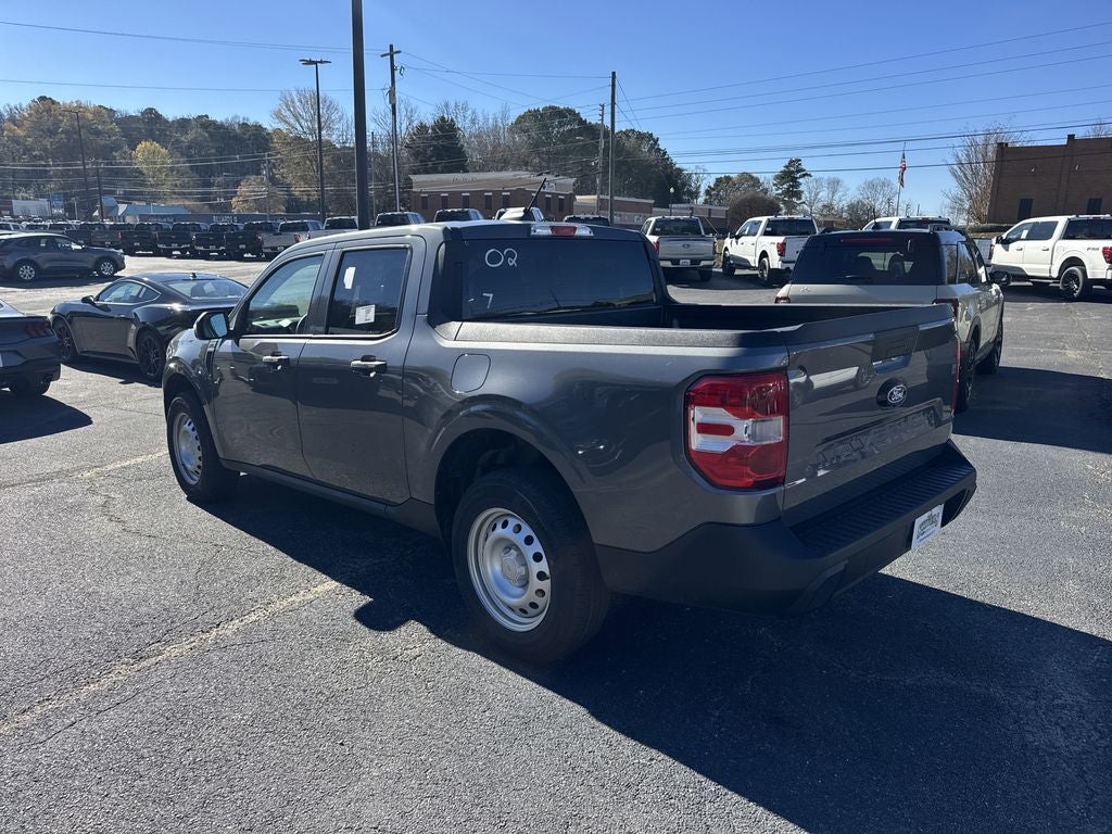 2025 Ford Maverick XL