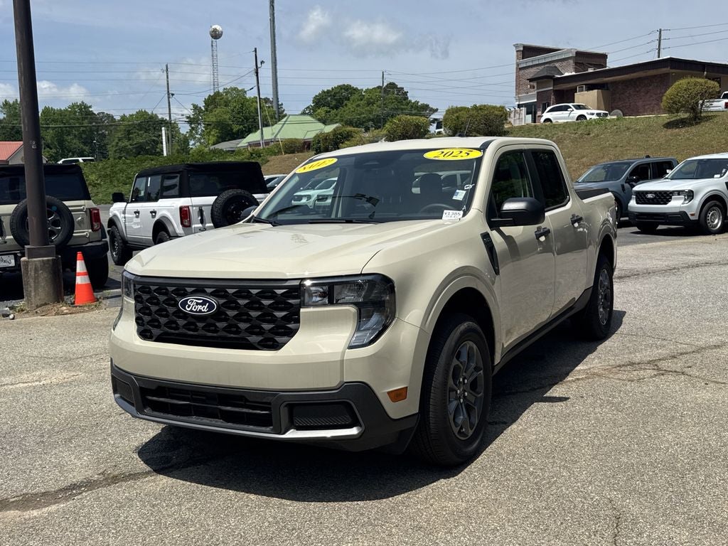 2025 Ford Maverick XLT