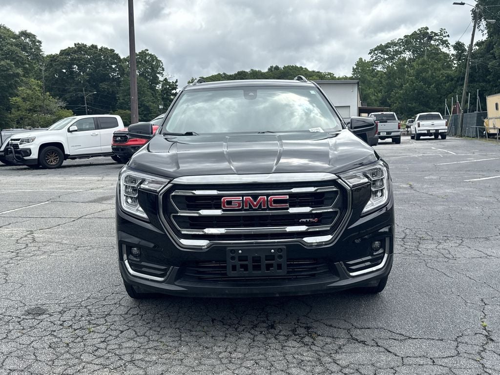 2024 GMC Terrain AT4