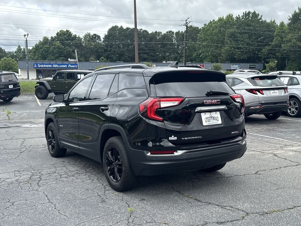 2024 GMC Terrain AT4