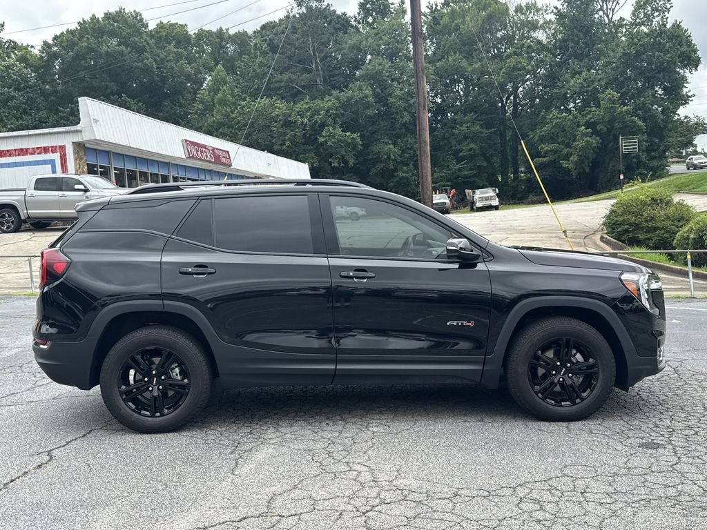 2024 GMC Terrain AT4