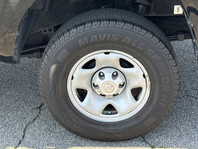 2023 Toyota Tacoma SR V6