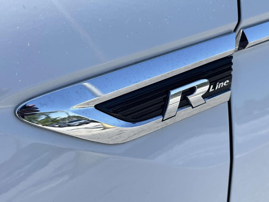 2021 Volkswagen Tiguan 2.0T SE R-Line Black