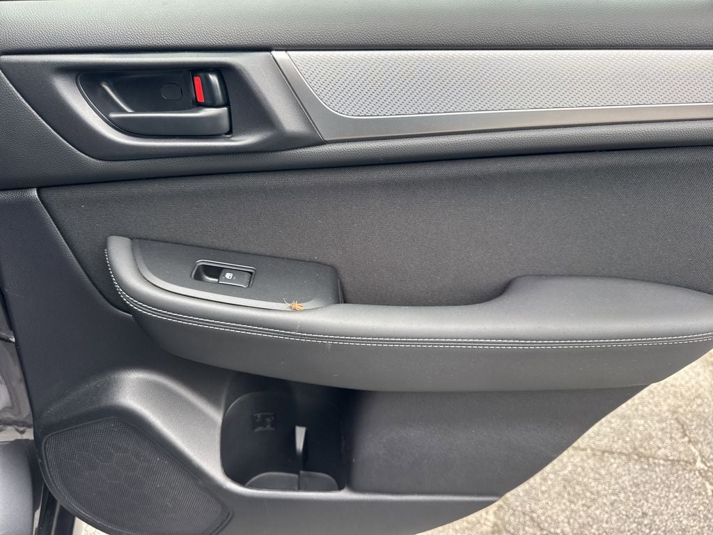 2019 Subaru Outback 2.5i