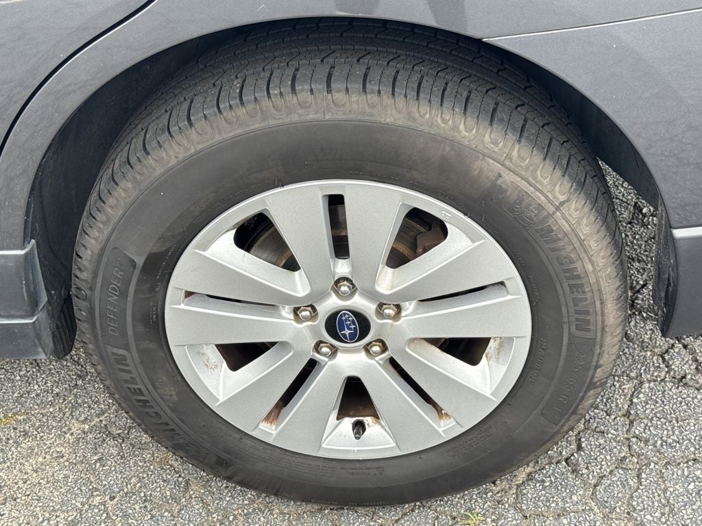 2019 Subaru Outback 2.5i