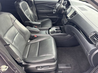 2020 Honda Pilot Touring 8 Passenger