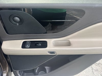 2022 Lincoln Aviator Reserve Premium