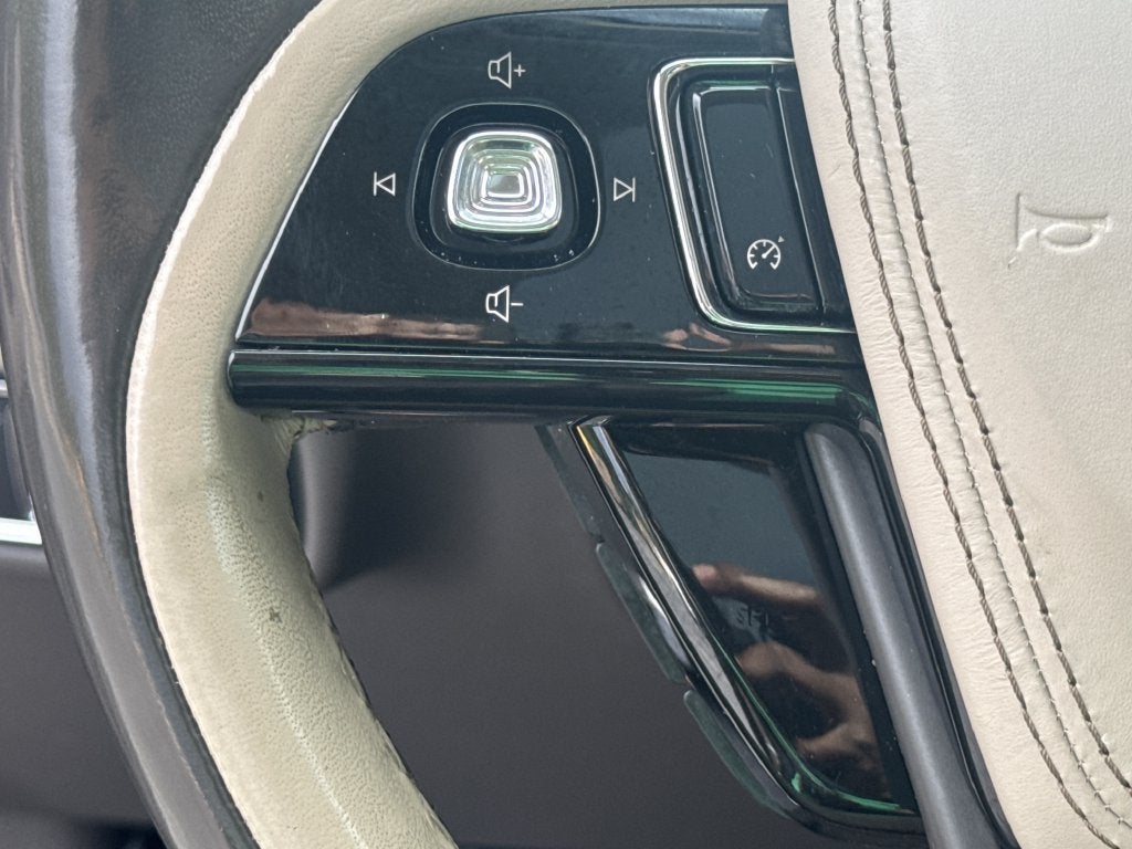 2022 Lincoln Aviator Reserve Premium