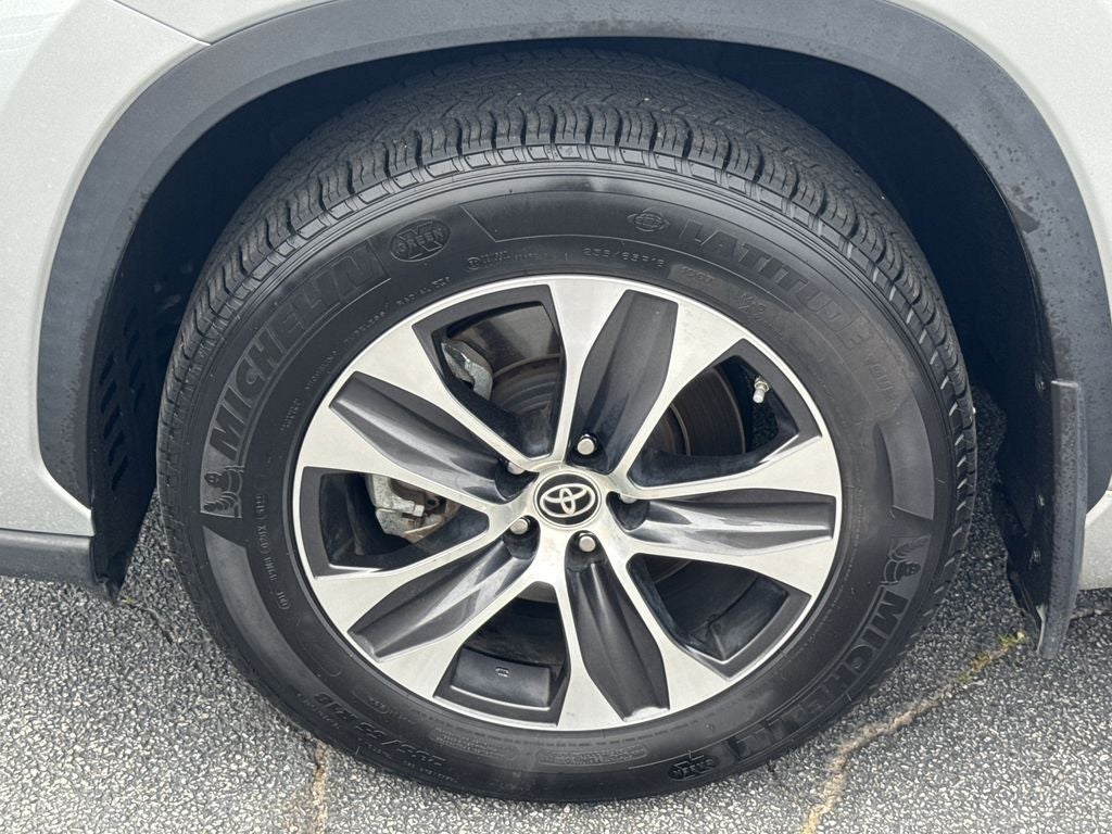 2020 Toyota Highlander XLE
