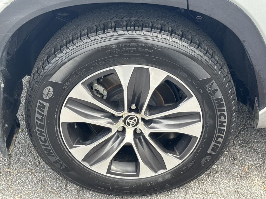 2020 Toyota Highlander XLE