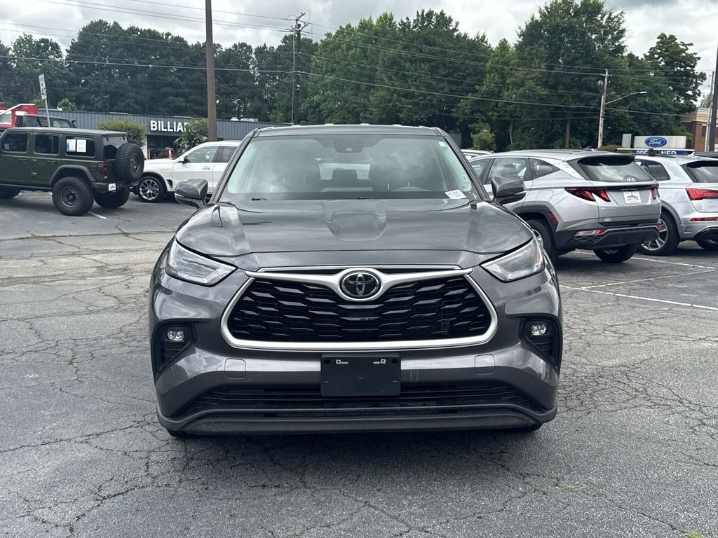 2024 Toyota Highlander LE