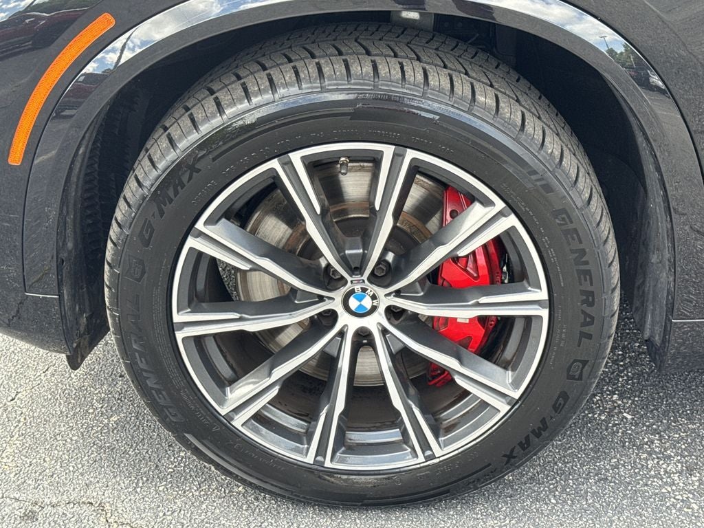 2021 BMW X5 M50i
