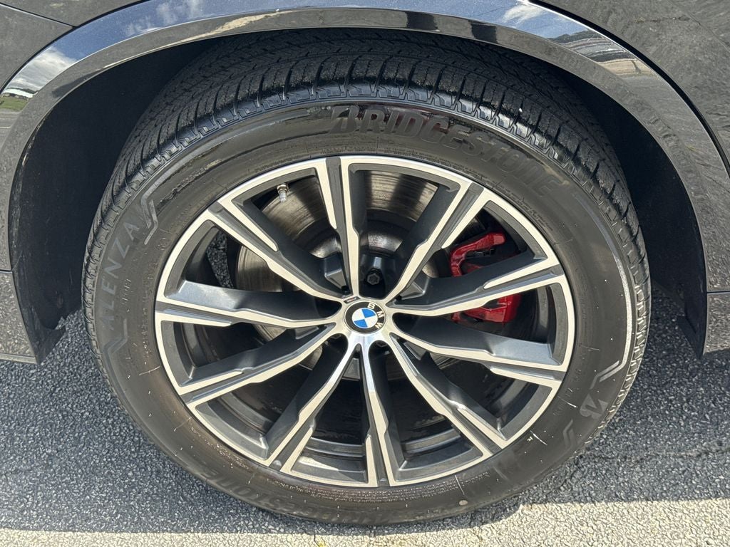 2021 BMW X5 M50i